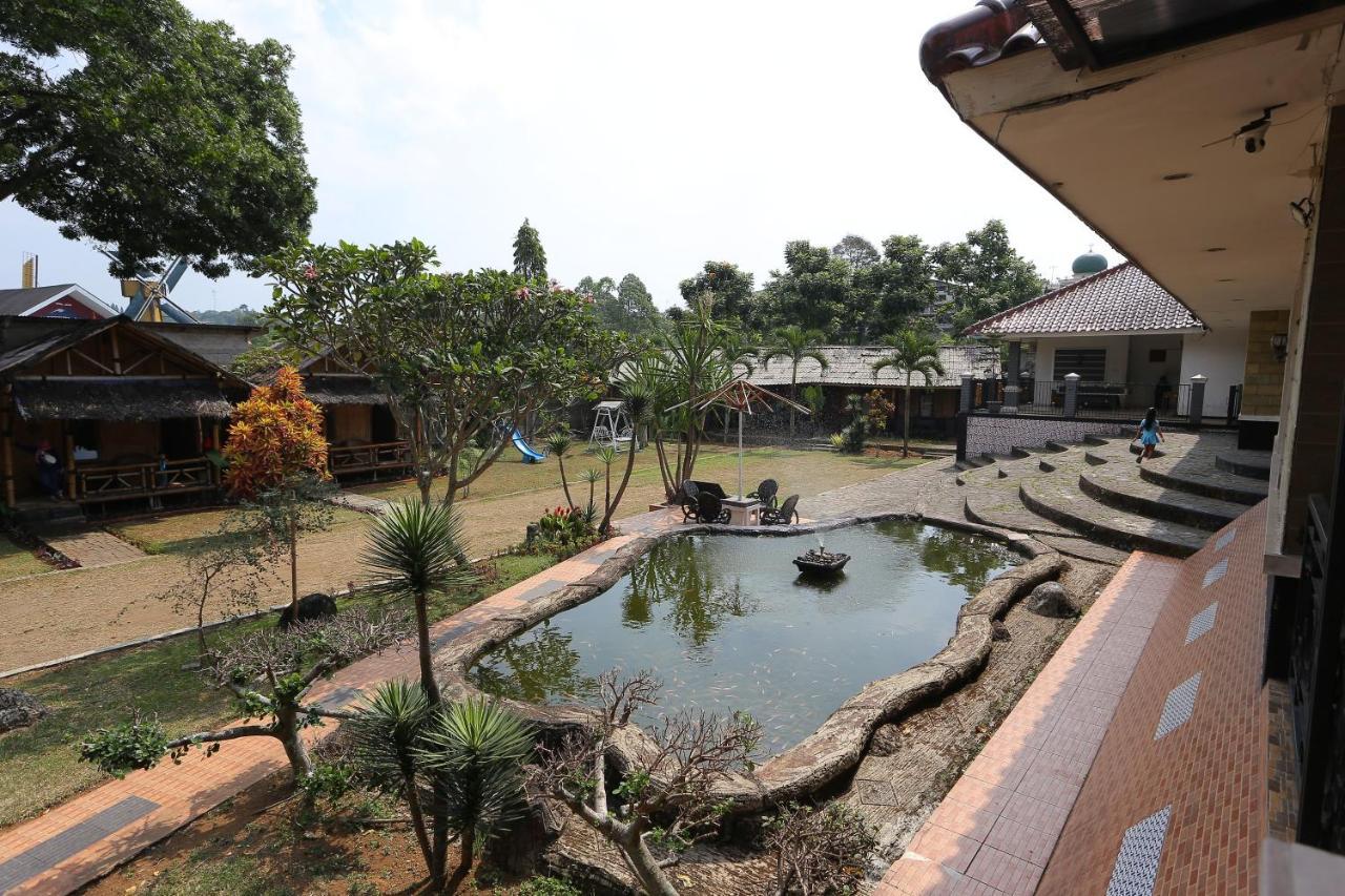Reddoorz At Rck Megamendung Puncak Hotel Bagian luar foto